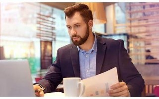 SEO经理：企业流量与品牌提升的关键角色及优化策略